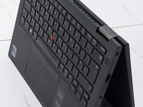 Lenovo ThinkPad x360 i5 8gb Ram 256 ssd