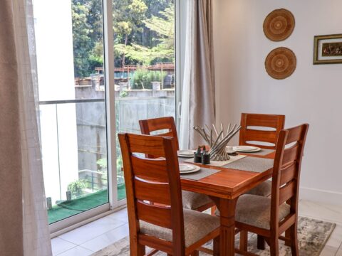 Quality 4-Seater Mahogany Dining Table