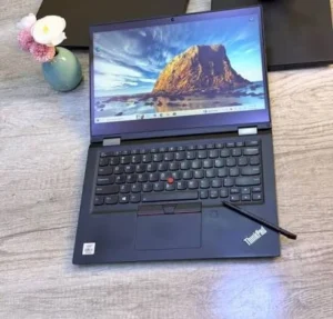 Lenovo Yoga x360 i7 16GB RAM 256GB SSD
