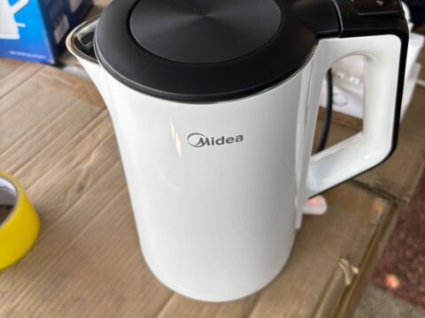 Midea 1.5 Electric kettle