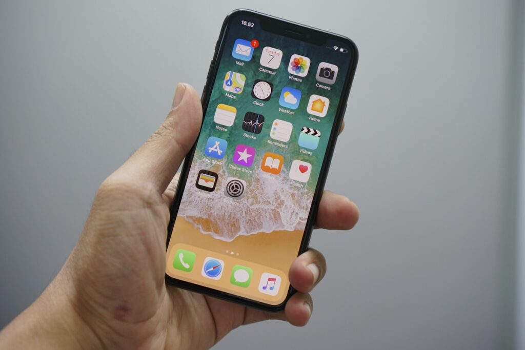 Complete Checklist for Buying a Used iPhone in Kenya