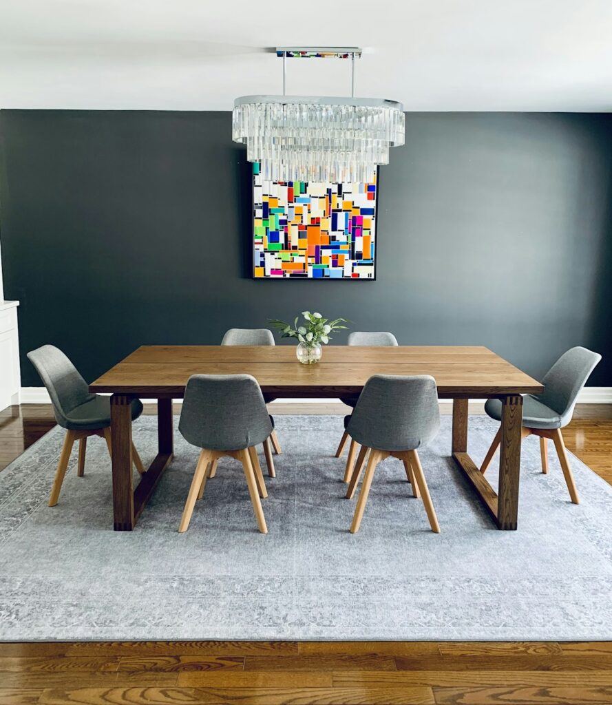 How to Polish and Remove Scratches from Wooden Tables