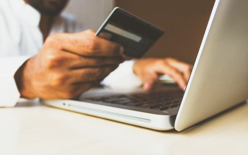 Safe Secondhand Shopping: How to Spot and Avoid Online Scams in Kenya